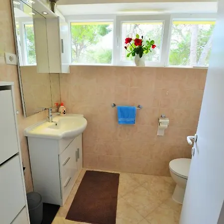 Apartment Leo Umag Exterior photo