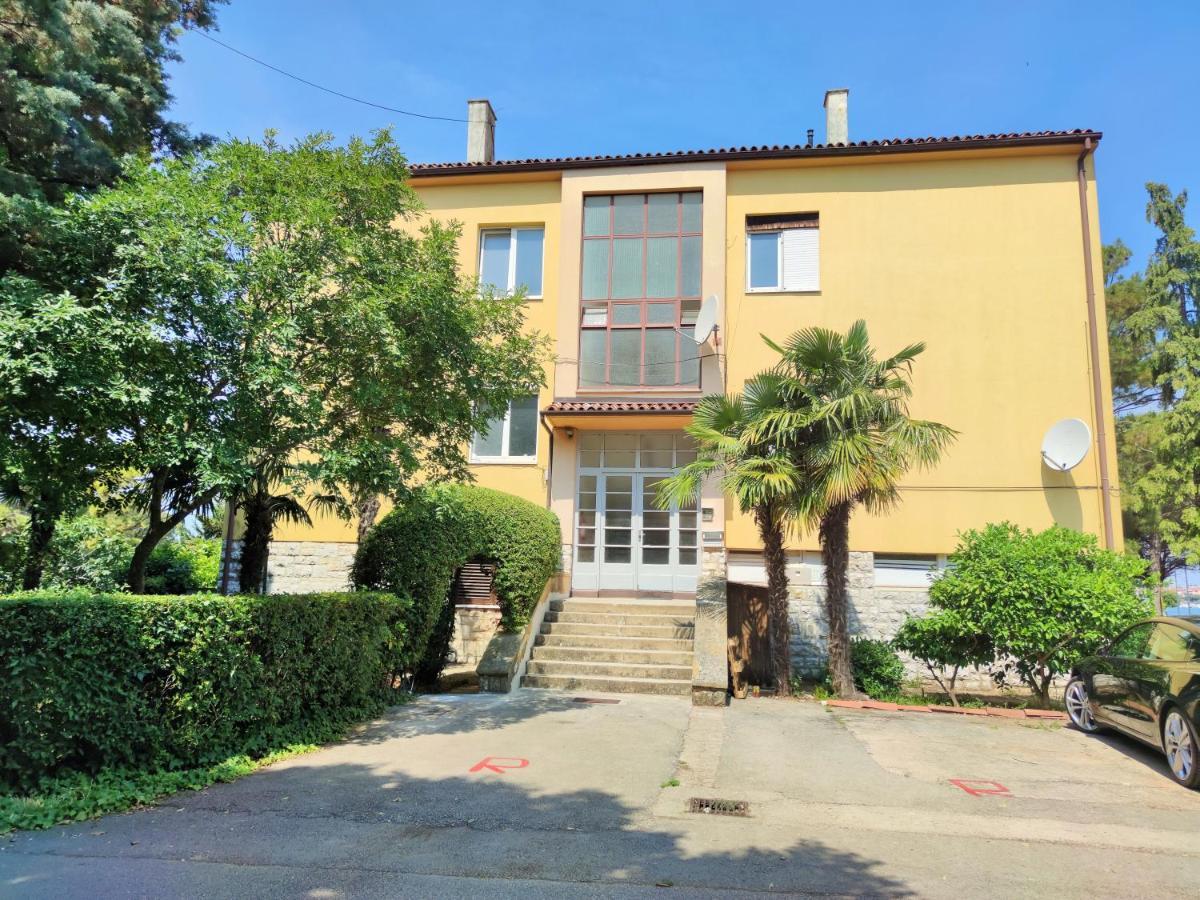 Apartment Leo *